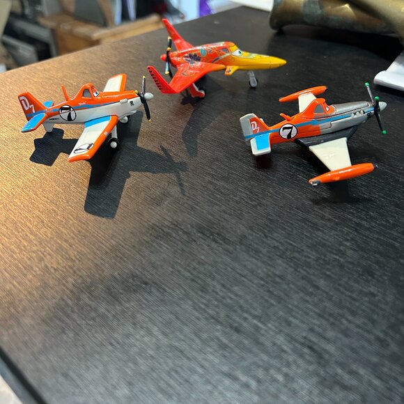 Disney Pixar Cars Orange Airplanes Lot of 3 Mattel Die-Cast 1:55 Scale Fighter - Picture 6 of 8